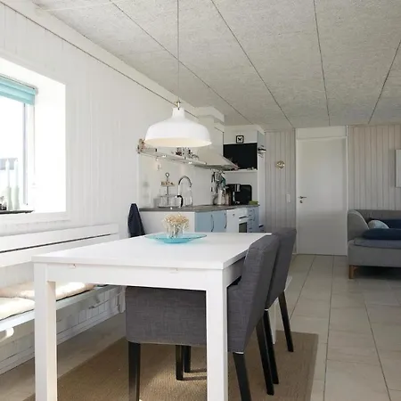 Feriehus Two-bedroom Holiday In Pandrup